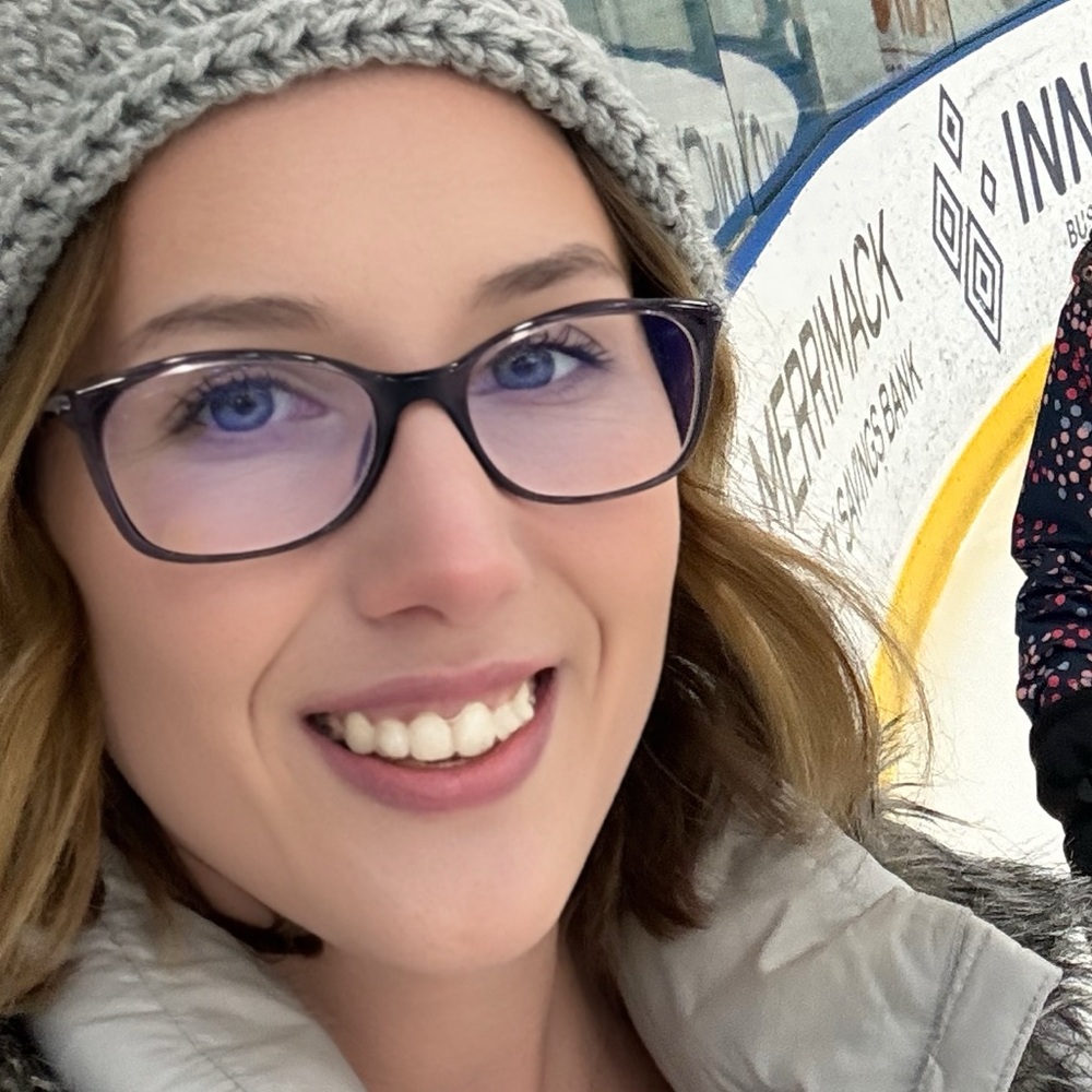 Meet your Posher, Angela